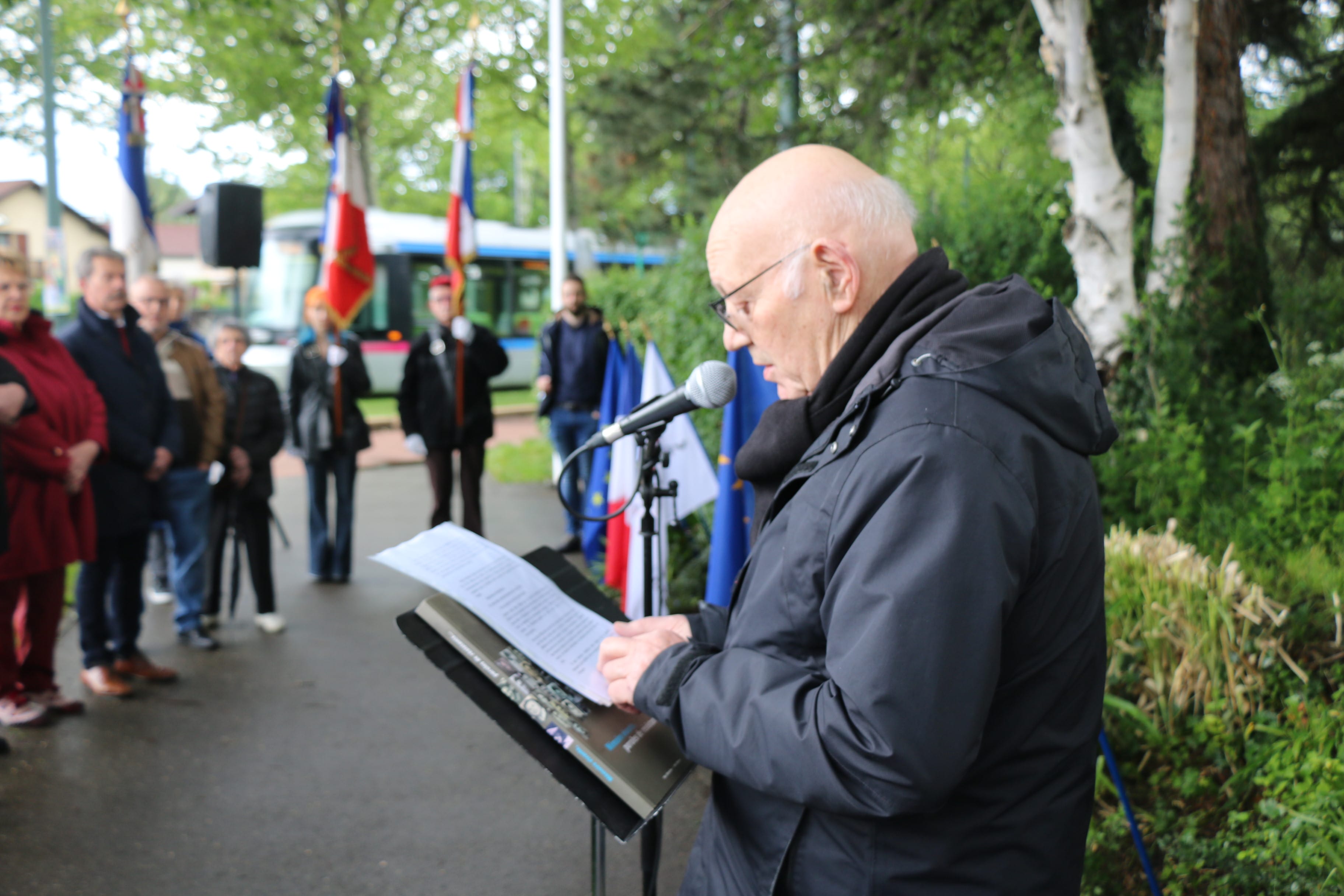 Discours en mémoire des résistants prononcé par Jean Forestier, représentant le comité département de l’ANACR. 