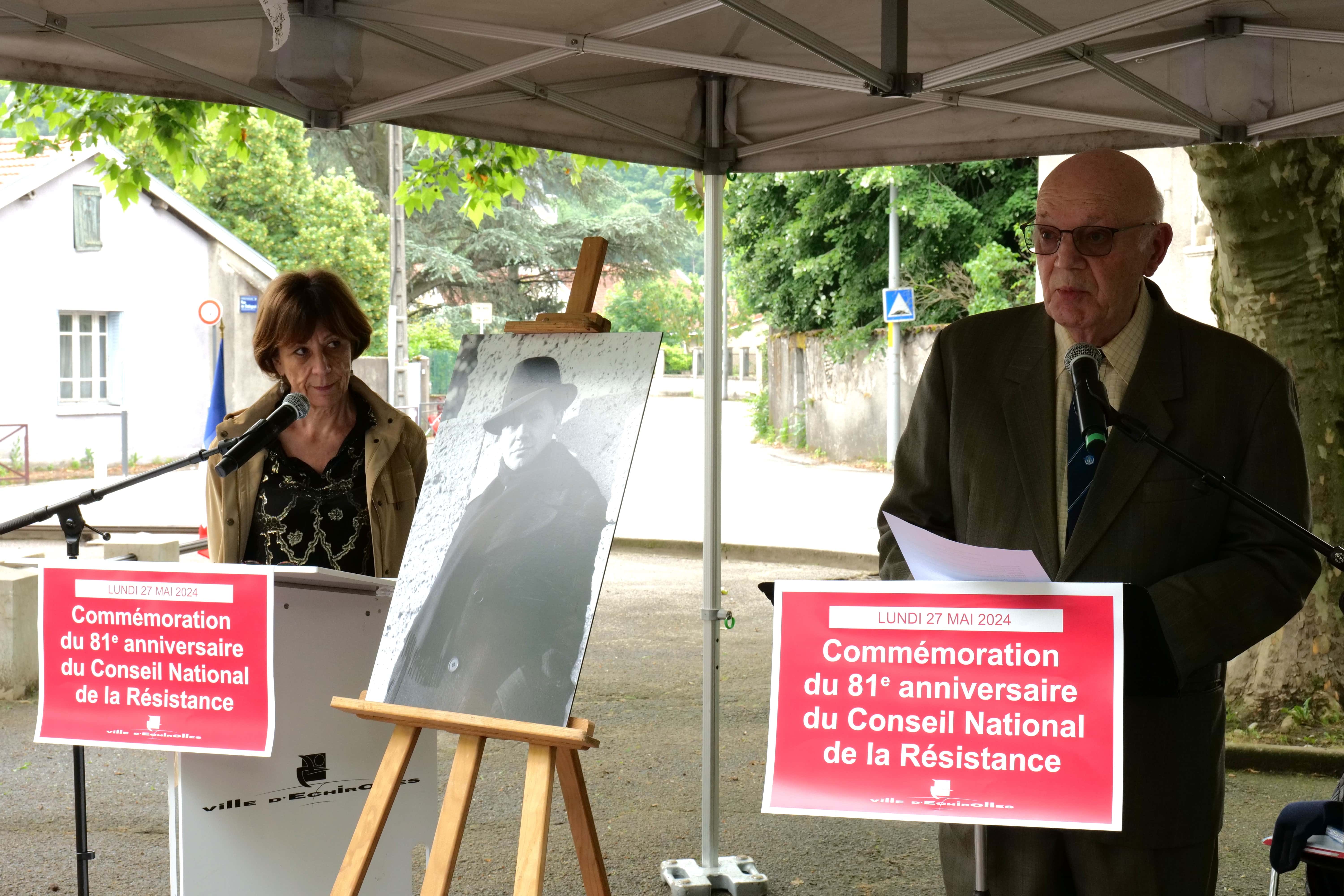 Jean Forestier et Jacqueline Madrennes lors de la cérémonie en hommage au CNR.