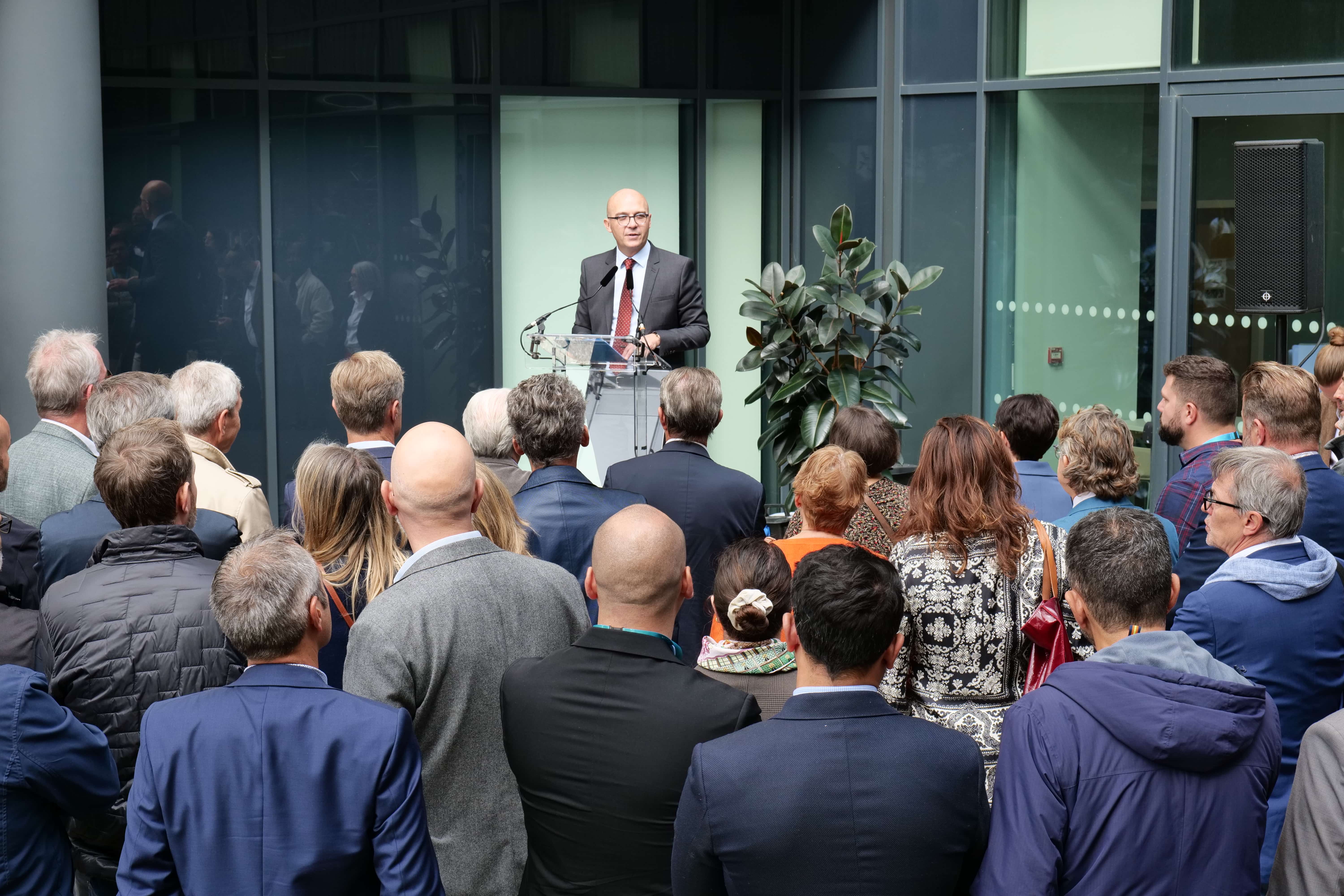 Sébastien Pailhès, directeur exécutif du groupe Artelia, lors de l'inauguration des bureaux.