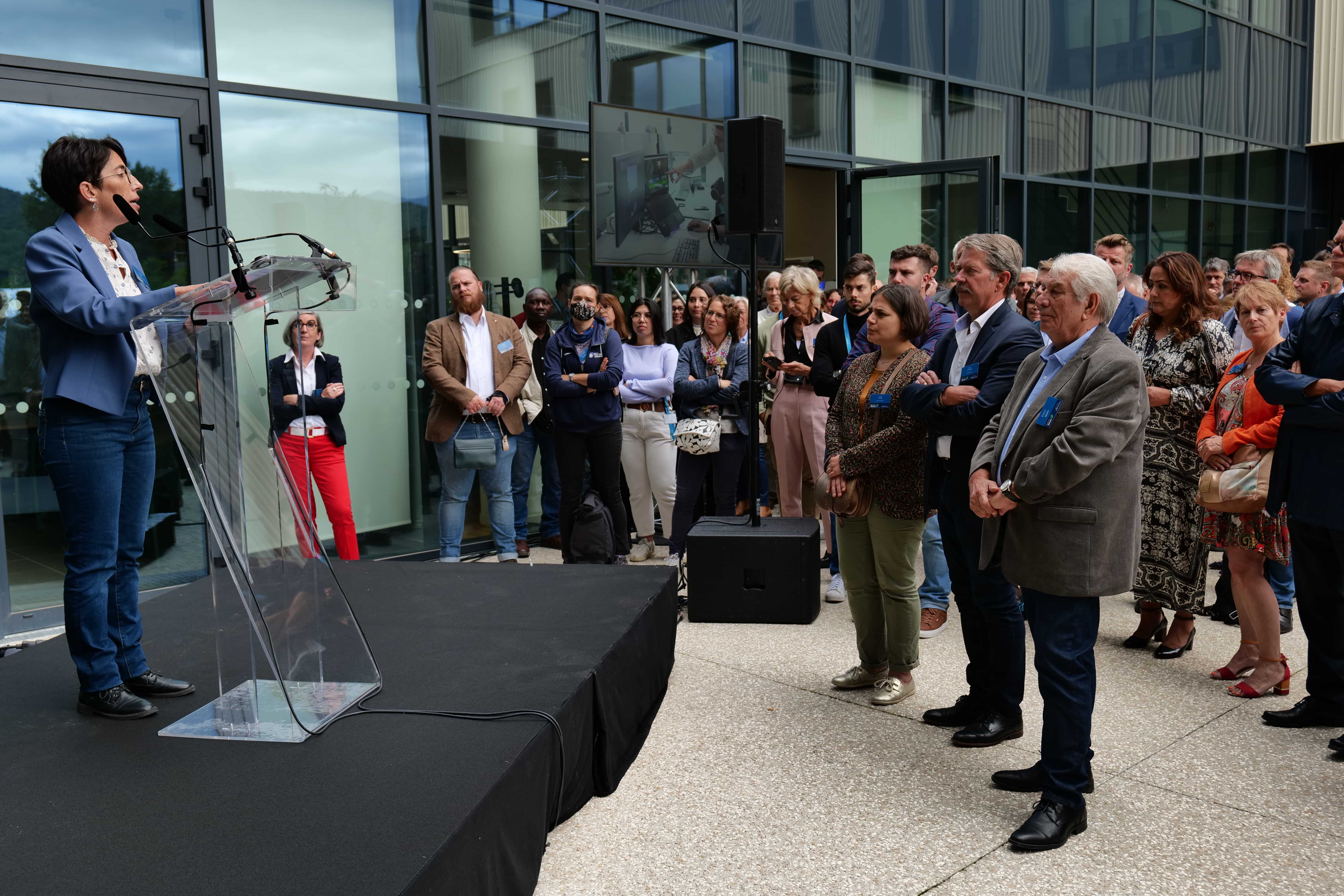 Amandine Demore lors de l'inauguration du batiment Horizon.