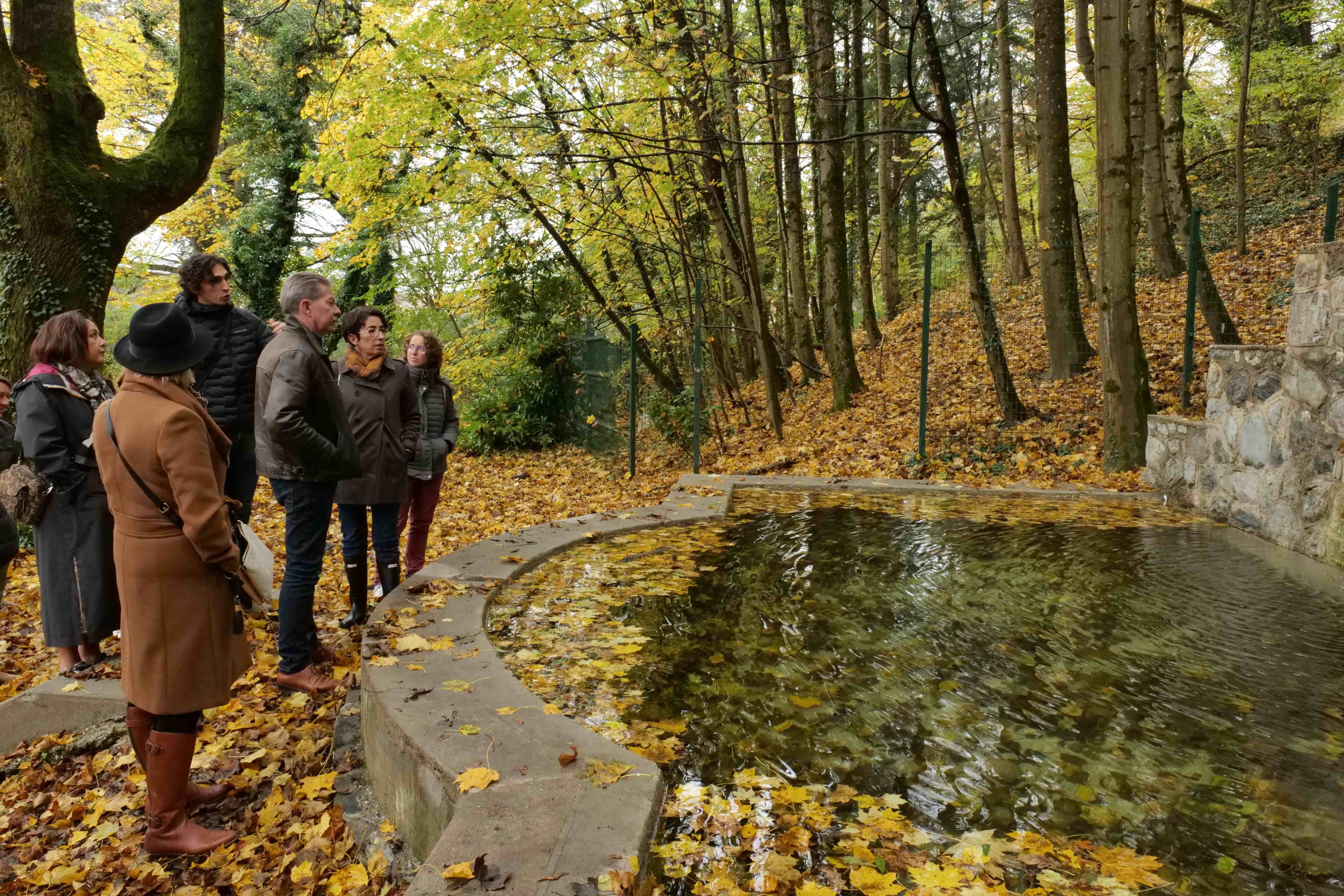 La fontaine du château de Pisançon a été rénovée par le promoteur Sully immobilier.