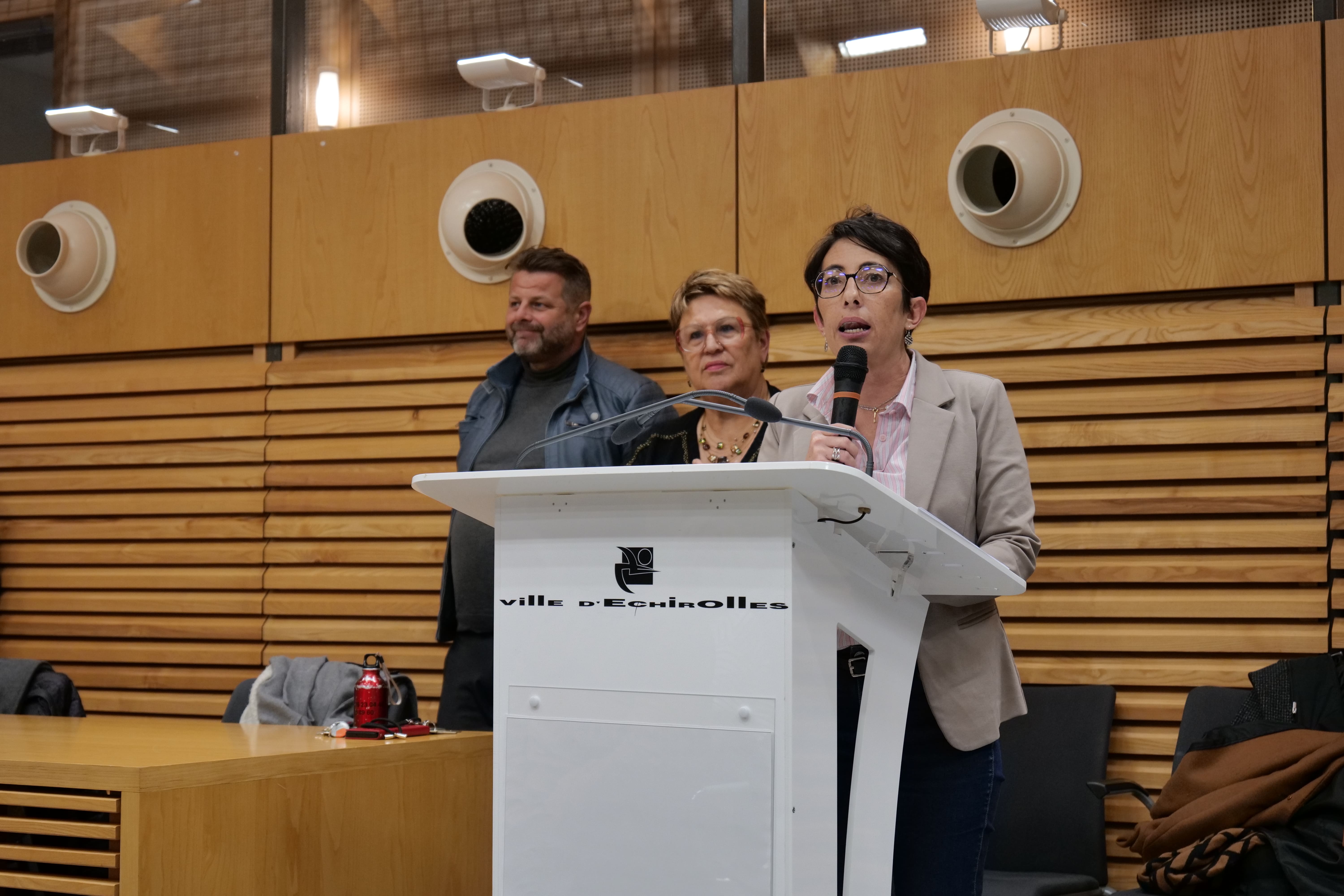 Amandine Demore et Sylvette Rochas, adjointe aux solidarités, portent une politique de santé ambitieuse.