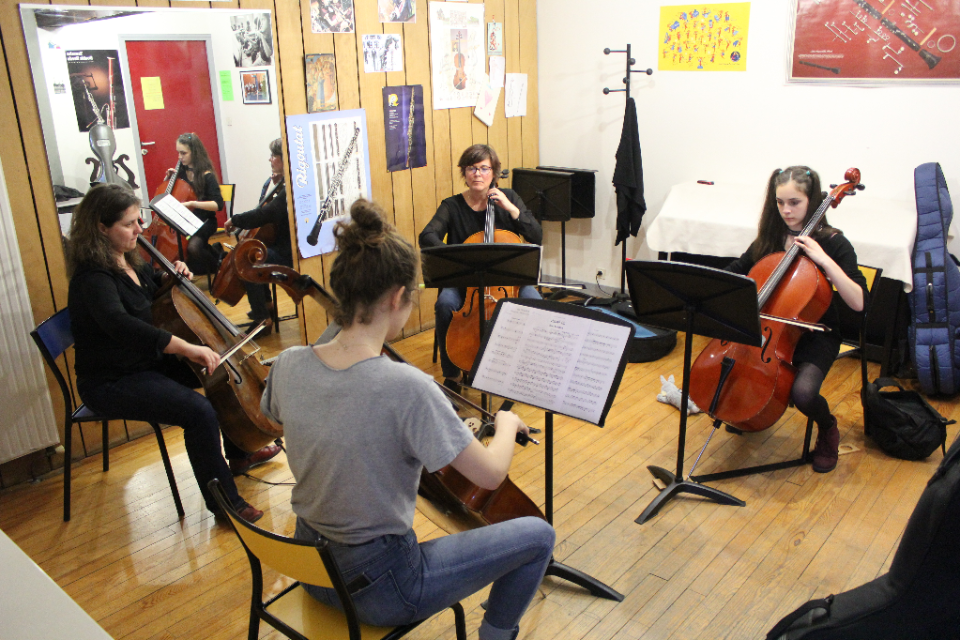 Des musiciens de Divertimento dirigent des master classes au conservatoire Jean-Wiéner