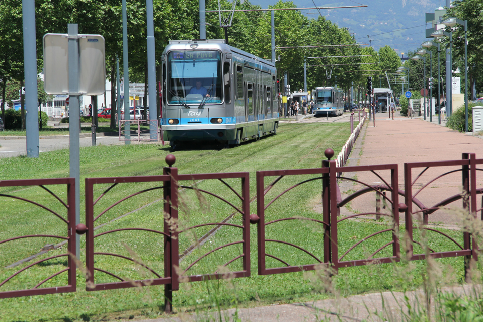 Ligne A de tramway au terminus Denis Papin